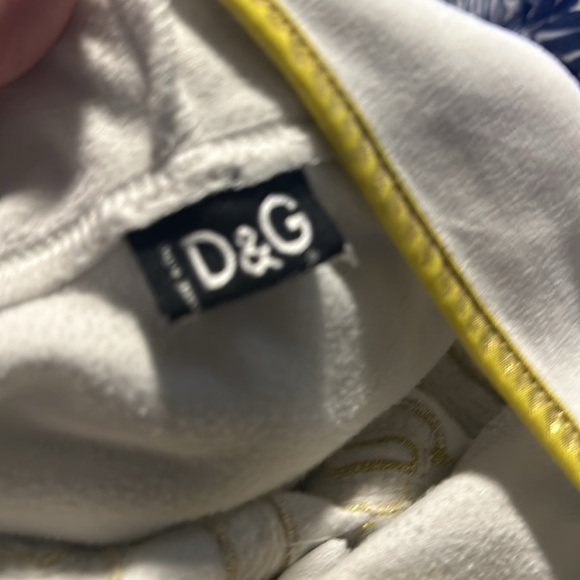 Dolce Gabbana - Picture 9 of 9